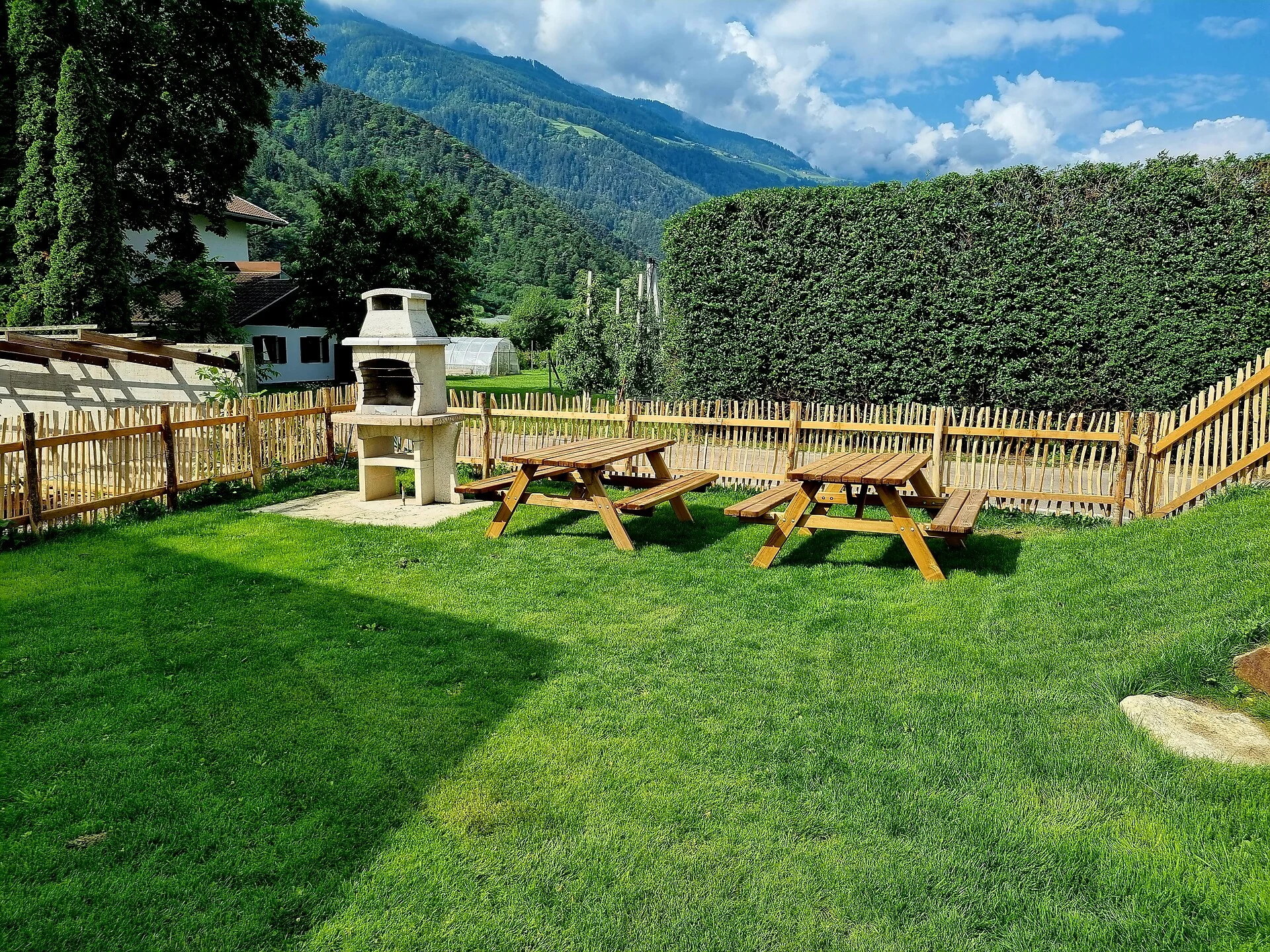 Grillplatz und Liegewiese am Gartnerhof